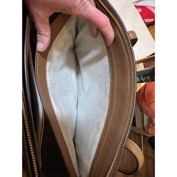 ✺✺ AUTHENTIC TORY BURCH CAMEL BROWN ROBINSON HANDBAG ✺✺ - Picture 9 of 11